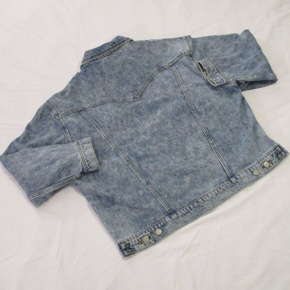 WRANGLER OVERSIZED JEAN JACKET – SIZE M – UNISEX - Picture 2 of 12